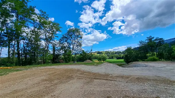 Terrain à vendre - SAINT BERON - 1426 m²
