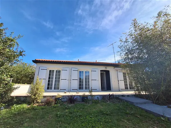 Maison à vendre - LANDEVIEILLE, 6 pièces