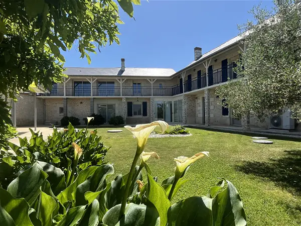 Maison à vendre - CEAUX EN LOUDUN, 9 pièces