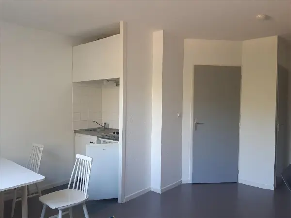 Location appartement 1 pièce - 20.94m² à Valence (26000)