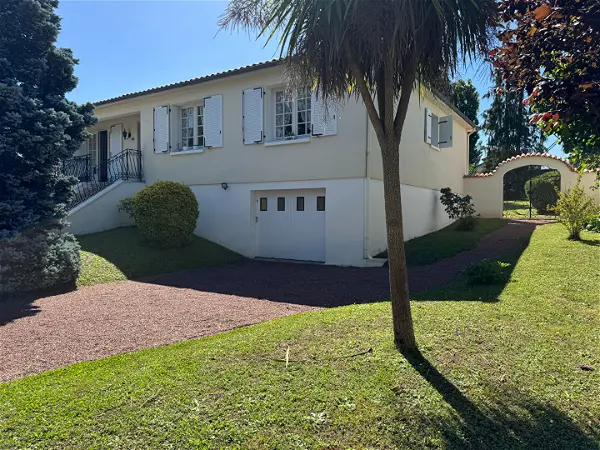 Achat maison 5 pièces - 129.35m² à Niort (79000)