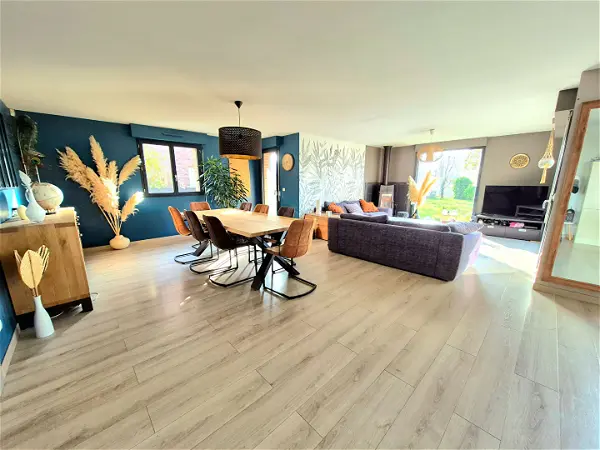 Maison à vendre - HANTAY, 6 pièces