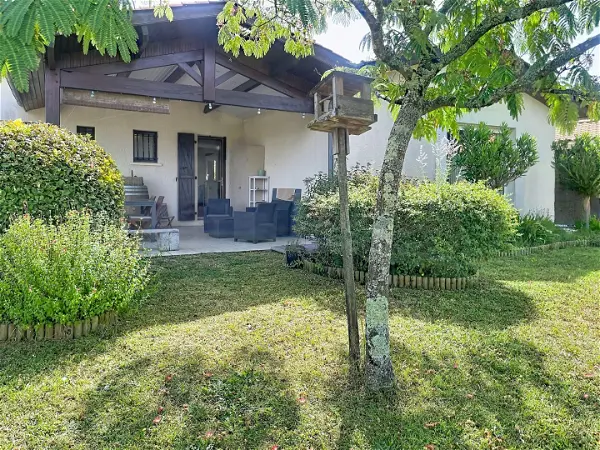 Maison à louer - SAINT ANDRE DE CUBZAC, 4 pièces