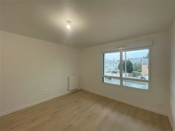 Location appartement 2 pièces - 41.88m² à Saint herblain (44800)