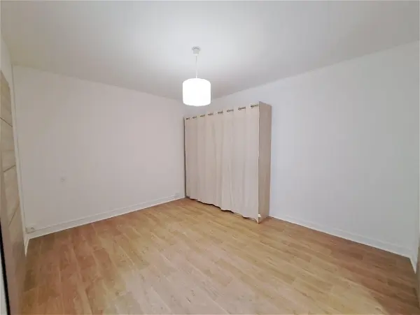 Location appartement 1 pièce - 28.36m² à Saint-georges-de-commiers (38450)