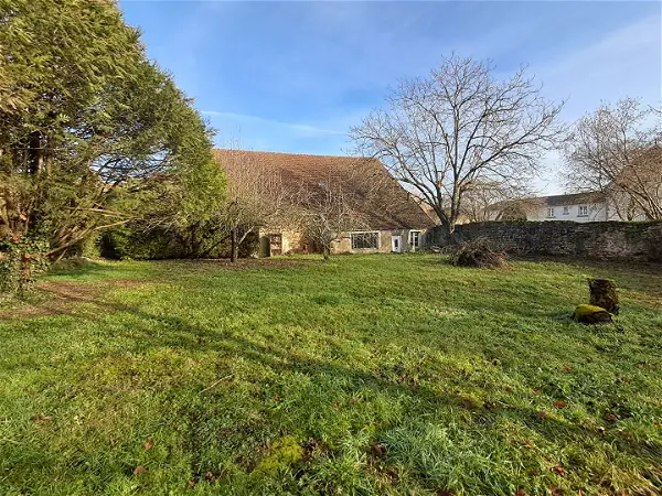 Achat maison 7 pièces - 151m² à Villegusien le lac (52600)