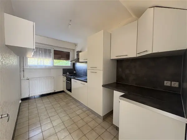 Location maison 4 pièces - 100m² à Chateauroux (36000)