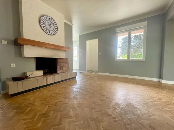 Maison à vendre - CHANTONNAY, 5 pièces