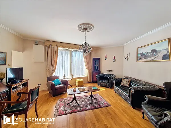 Achat maison 9 pièces - 233.32m² à Begard (22140)