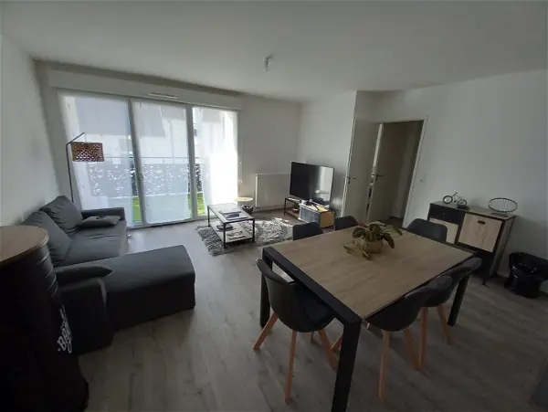 Appartement à louer - ST SEBASTIEN SUR LOIRE, 2 pièces