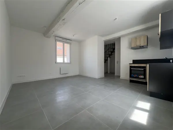 Location appartement 2 pièces - 51.38m² à Fleury les aubrais (45400)