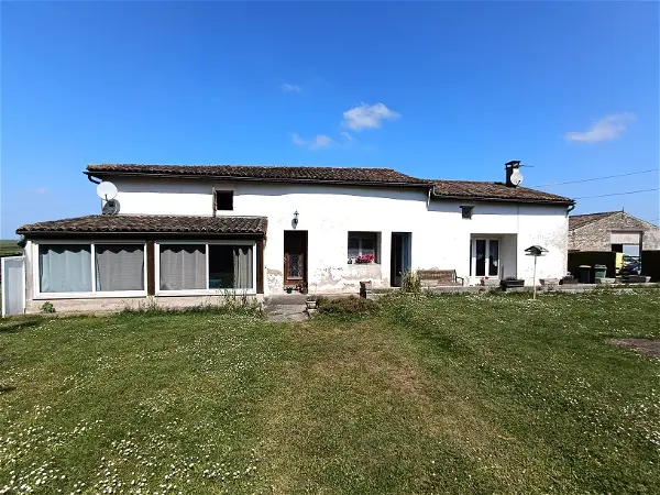Achat maison 6 pièces - 140m² à Cozes (17120)