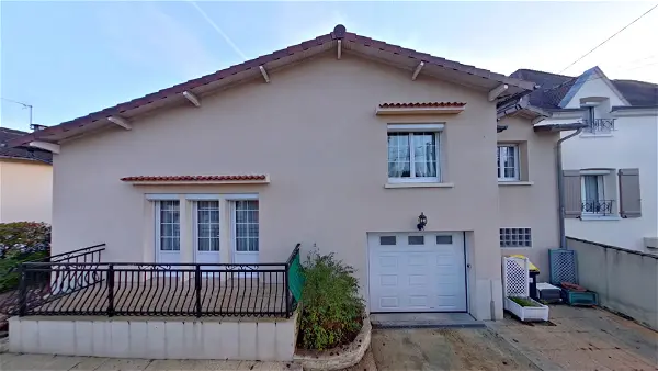 Maison à vendre - CHATELLERAULT, 6 pièces