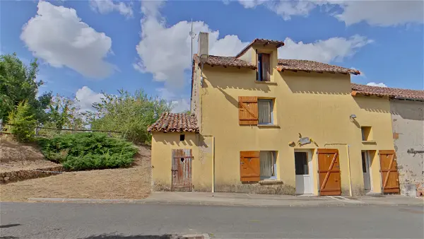Achat maison 3 pièces - 83m² à Le vigeant (86150)