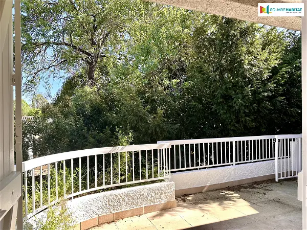 Location appartement 4 pièces - 104.8m² à L'isle-jourdain (32600)