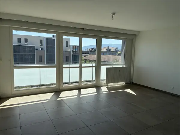 Location appartement 2 pièces - 63.36m² à St etienne (42000)