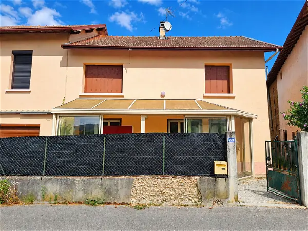 Maison à vendre - LES ABRETS EN DAUPHINE, 5 pièces