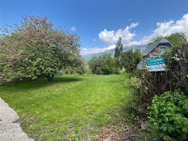Achat terrain - 2049m² à Argeles gazost (65400)