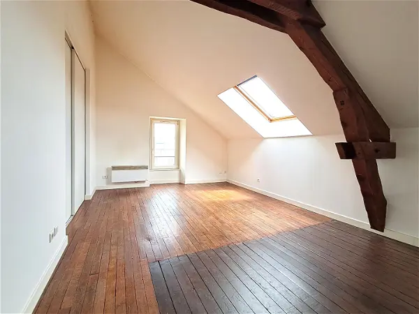 Appartement à louer - CHAUMONT, 3 pièces