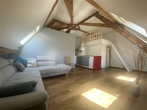 Studio à louer - SAINT-JEOIRE-PRIEURE