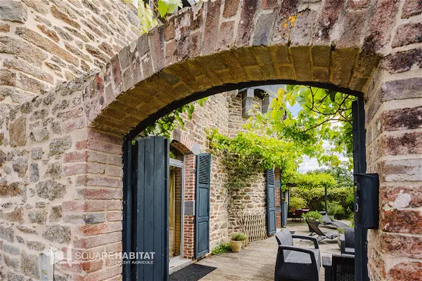 Maison à vendre - SAINT GUINOUX, 7 pièces