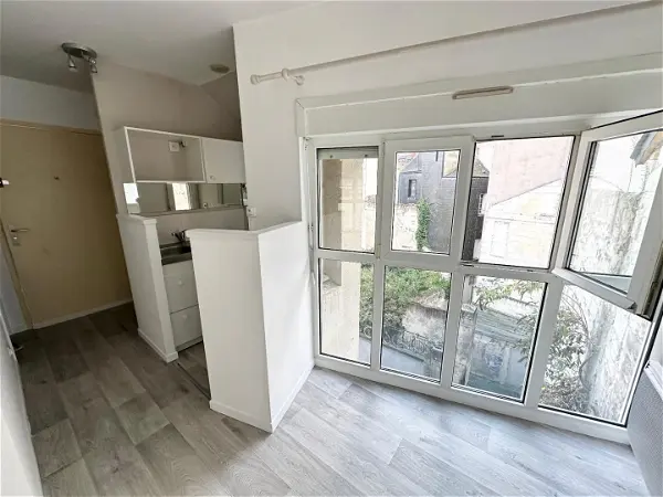Appartement à louer - TOURS, 1 pièce