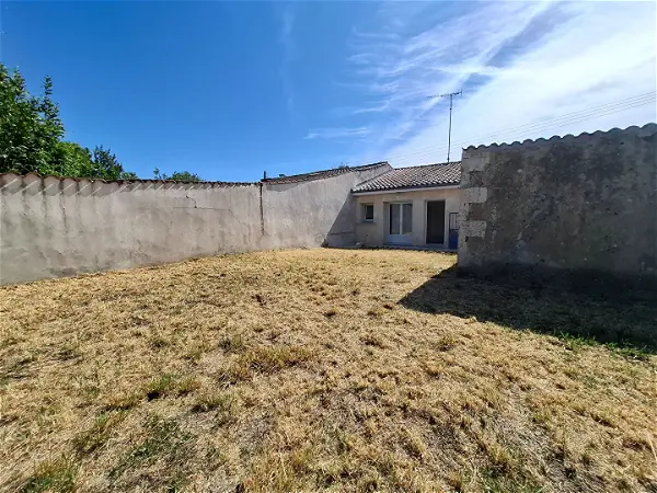 Maison à vendre - SAINT JEAN D ANGELY, 3 pièces