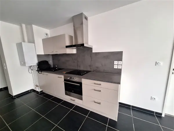 Location appartement 2 pièces - 44.35m² à Clermont-ferrand (63000)