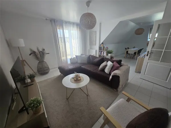 Location appartement 3 pièces - 70.88m² à La ville aux dames (37700)