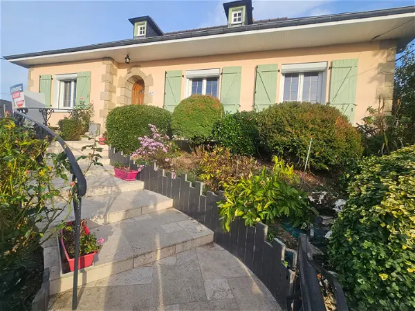 Achat maison 6 pièces - 95.05m² à Quelaines saint gault (53360)