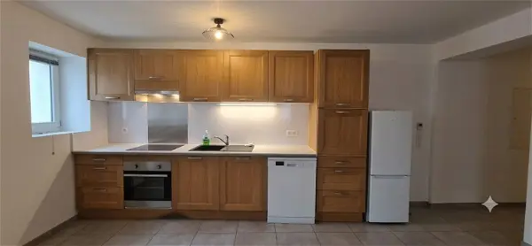 Location appartement 2 pièces - 45.34m² à Cuers (83390)