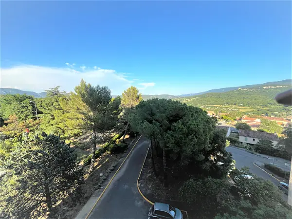 Appartement à vendre - APT, 4 pièces
