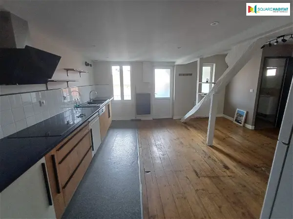 Location appartement 3 pièces - 49.06m² à Pau (64000)