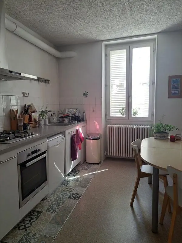 Location appartement 4 pièces - 109.26m² à Voiron (38500)