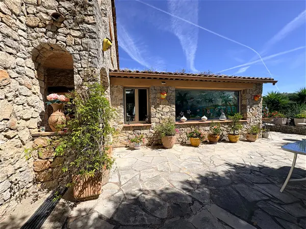 Achat maison 7 pièces - 192m² à Grasse (06130)