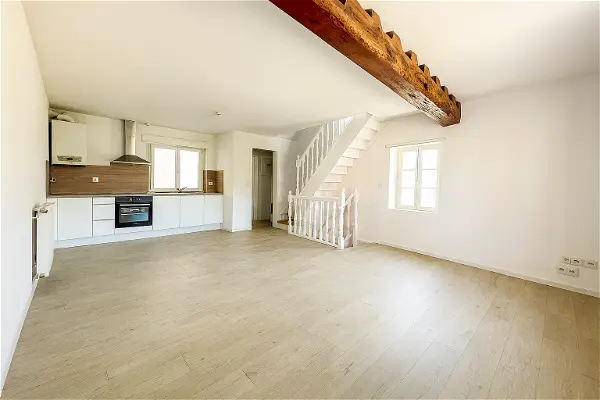 Appartement à louer - Valenciennes, 4 pièces
