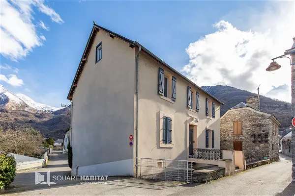 Maison à vendre - ARGELES GAZOST, 8 pièces
