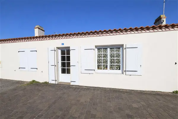 Maison à vendre - BOUIN, 4 pièces