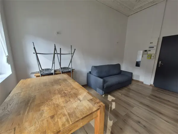 Appartement à louer - Saint-Amand-les-Eaux, 1 pièce
