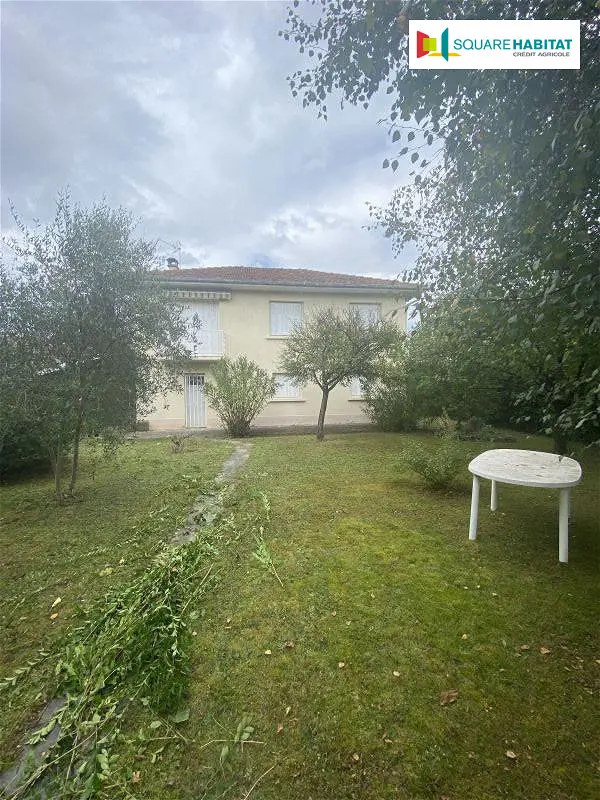 Location maison 5 pièces - 100m² à La barthe-de-neste (65250)