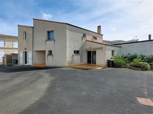 Achat maison 7 pièces - 242m² à La tremblade (17390)