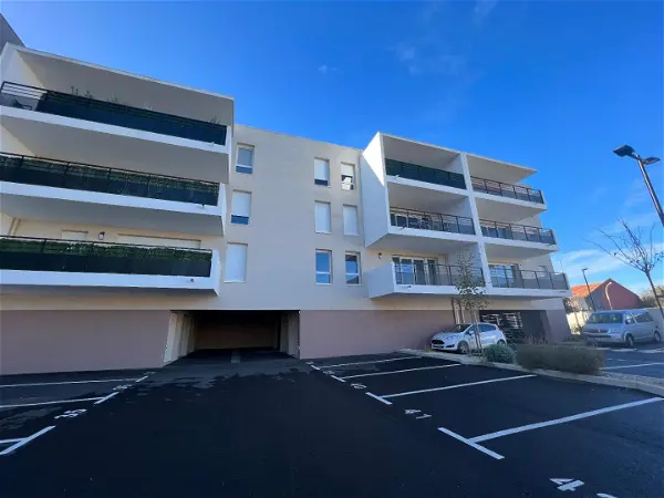 Appartement à louer - LE PONTET, 4 pièces