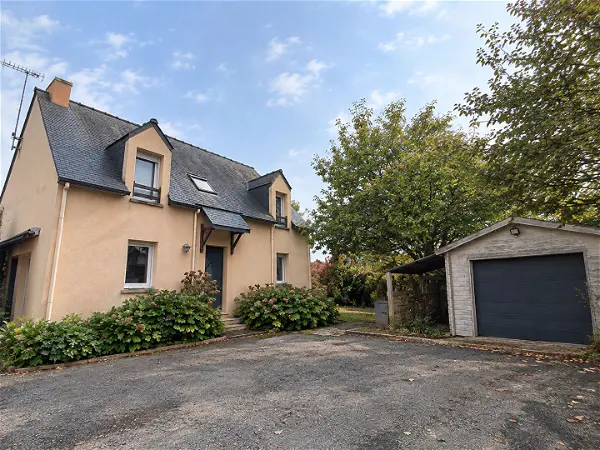 Maison à vendre - HERBIGNAC, 5 pièces