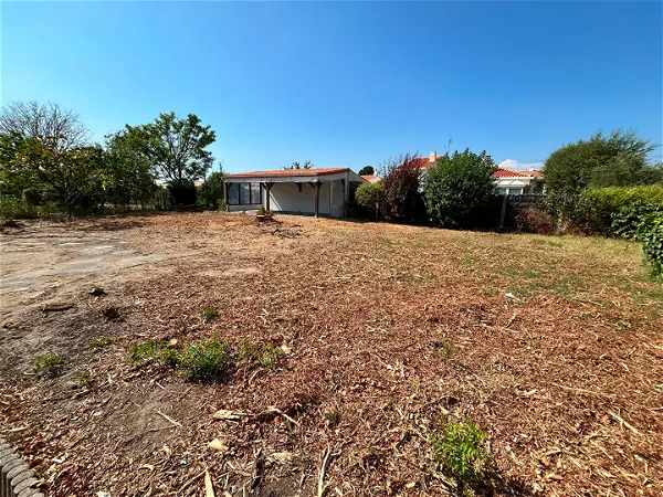 Terrain à vendre - SAINT GILLES CROIX DE VIE - 475 m²