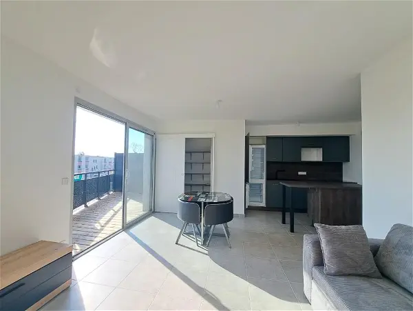 Location appartement 3 pièces - 63m² à Les abrets en dauphiné (38490)