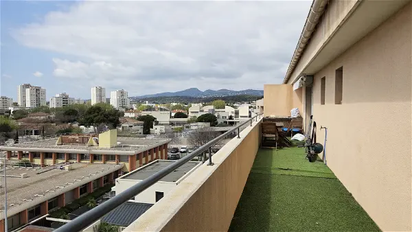 Appartement à louer - LA SEYNE SUR MER, 3 pièces