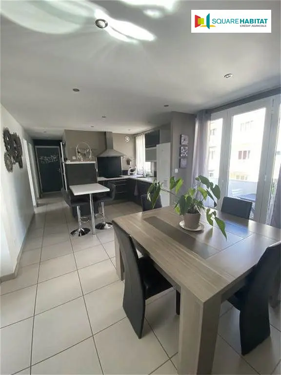 Location appartement 3 pièces - 62.12m² à Tarbes (65000)