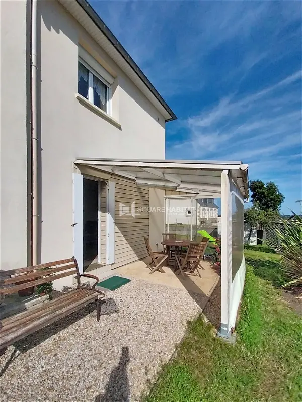 Appartement à louer - PLOURIVO, 3 pièces