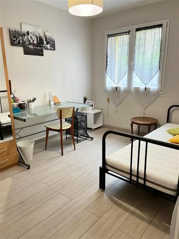 Appartement à louer - Grenoble, 1 pièce