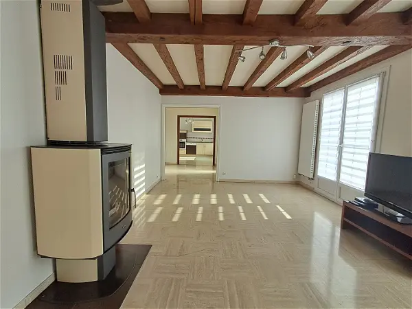 Achat maison 4 pièces - 96m² à Chaumont (52000)